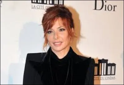 Avec lequel de ces chanteurs Mylène Farmer n'a-t-elle jamais fait un duo ?
