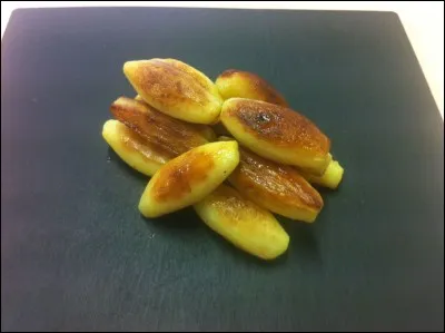 La viande est servie avec des...