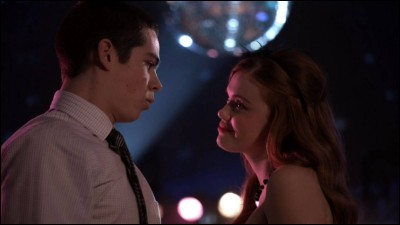 Dans quelle saison Lydia et Stiles dansent-ils ensemble ?
