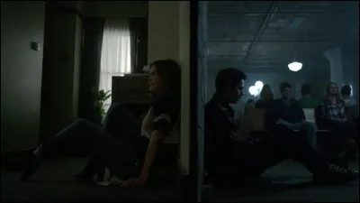 SAISON 6 - Grâce à quoi Lydia se souvient-elle de Stiles ?