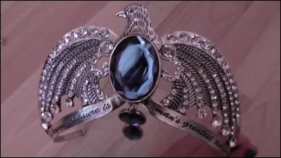 Où la fille de la créatrice de Serdaigle avait-elle caché le diadème ?