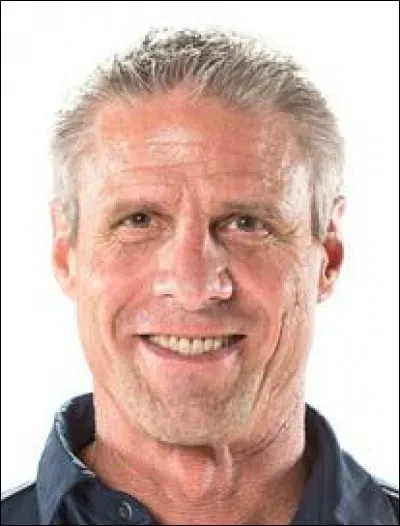 Quelle discipline sportive est associée à Karch Kiraly ?