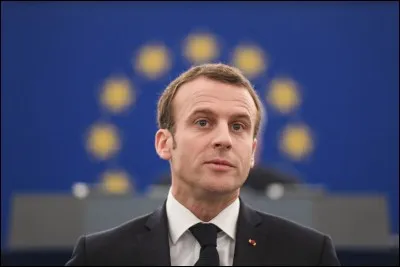 Qui est le président de la France en 2018 ?