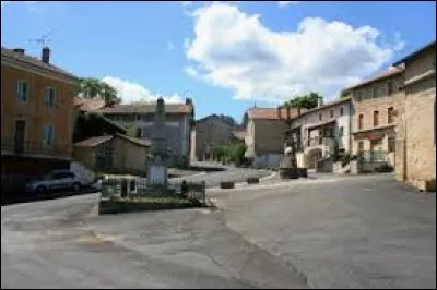 Comment appelle-t-on les habitants de Doranges (Puy-de-Dôme) ?