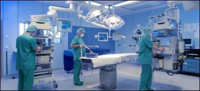 Quatrième étage, ce service dispose de deux salles comme celle-ci. Comment s'appelle ce service ?