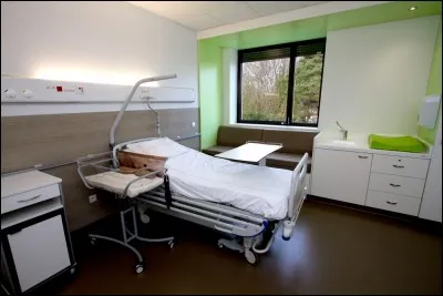 Cinquième étage, la vie commence ici...Comment s'appelle ce service ?