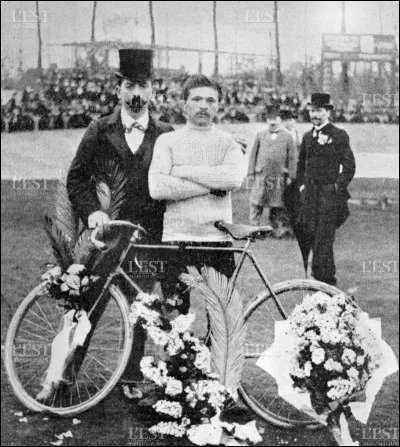Sport : En quel année a eu lieu le premier Tour de France cycliste ?
