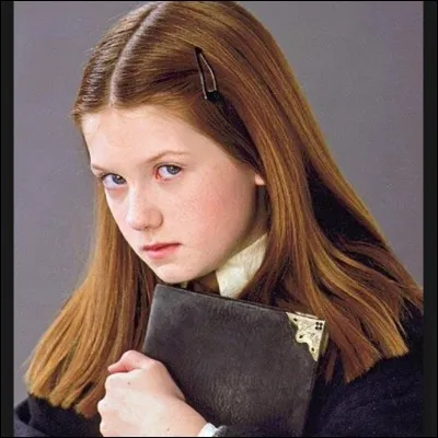 Quel est le nom complet de Ginny ?