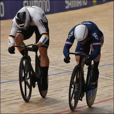 Quelle est la capitale du pays de Dan Martin ?