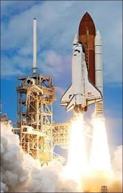 En quelle année a eu lieu le vol inaugural de la navette spatiale américaine ?