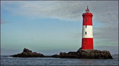 Peut-on mesurer un objet (tours, phare, etc.) grâce à une ombre ?