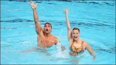 Lequel de ces styles de nage n'est pas utilisé en compétition ?