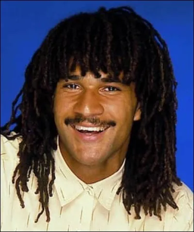 Quelle discipline sportive est associée à Ruud Gullit ?