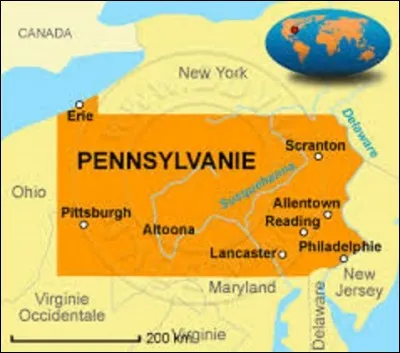 Surnommé en français ''L'État pierre angulaire'', la Pennsylvanie est le 2e État à avoir rejoint l'Union le 12 décembre 1787. Comptant une population de 12 805 537 d'habitants, d'une superficie de 119 283 km², sa capitale joua un rôle majeur dans l'histoire du pays, notamment durant la migration vers l'ouest, la guerre de Sécession et la révolution industrielle . Quel est le nom de cette ville ?