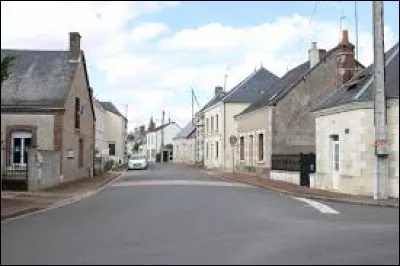 Commune du Centre-Val-de-Loire, Dame-Marie-les-Bois se situe dans le d&eacute;partement ...