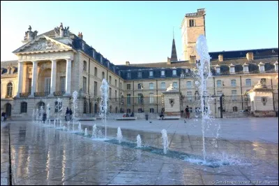 Vit sur un grand pied, c'est l'...