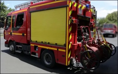 Celui-ci gère les incendies en milieu urbain, comme les feux de poubelle, d'habitation, de véhicule. Il s'agit du...