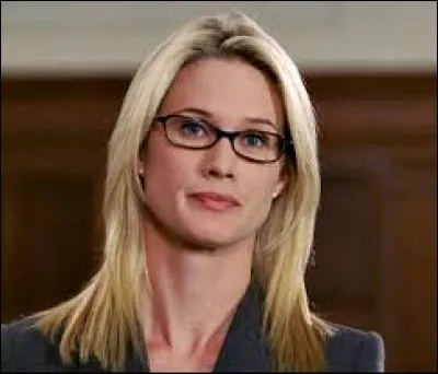 Comment s'appelle cette substitut du procureur