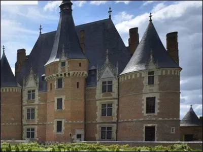 O&ugrave; se situe le Mus&eacute;e des Traditions et Arts normands ?