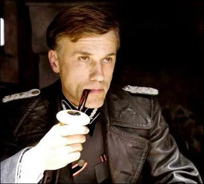 Ach ! Das ist ein gross salopard de colonel nazi, c'est ...
