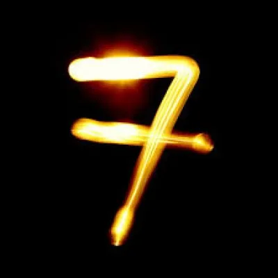 Quelle est la ville surnommée "La ville aux 7 collines" ?