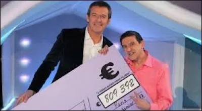 Comment s'appelle le plus grand champion du jeu télévisé "Les 12 Coups de Midi" ?