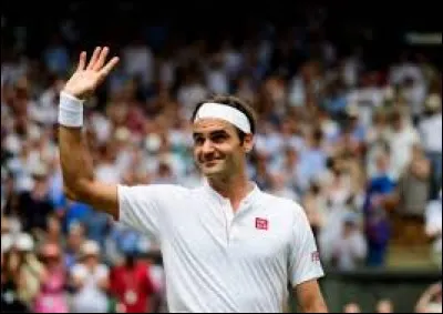 Quelle est la nationalité du champion de tennis Roger Federer ?