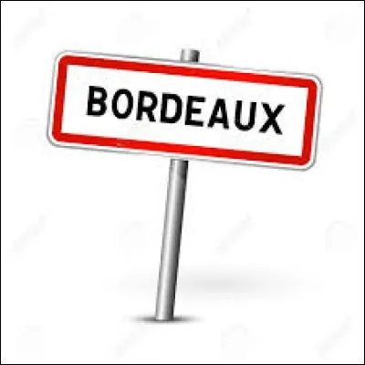 Quel est le surnom donné à la ville de Bordeaux ?