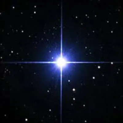 Que Cassiopée permet-elle de trouver (indice sur la photo) ?