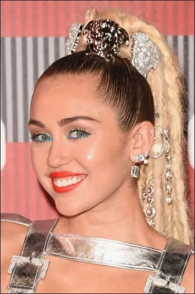 Dans quelle ville est née Miley Cyrus en 1992 ?