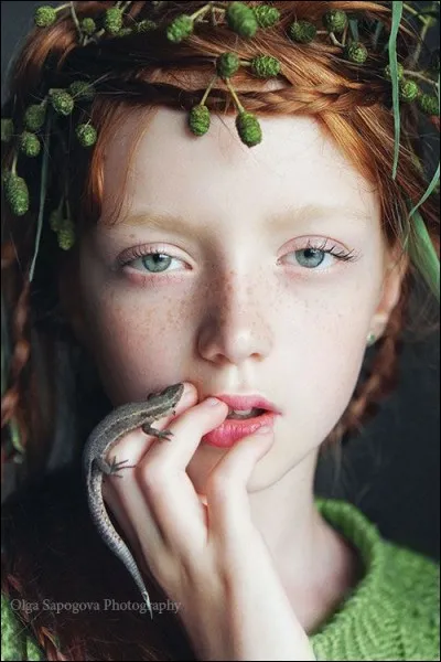 Lorsqu'un lézard perd sa queue, la reconstitue-t-il à l'identique, vertèbres comprises ?