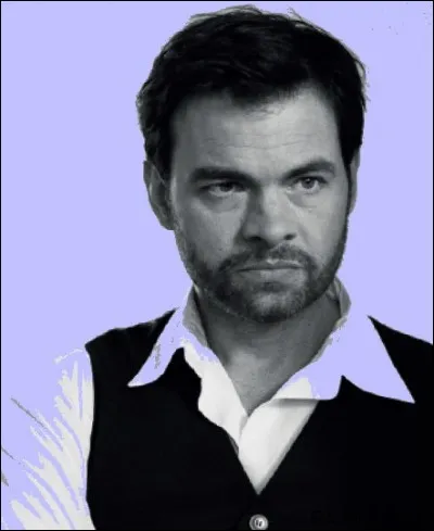 Quel est le titre du film de Karim Dridi dans lequel joue Clovis Cornillac ?