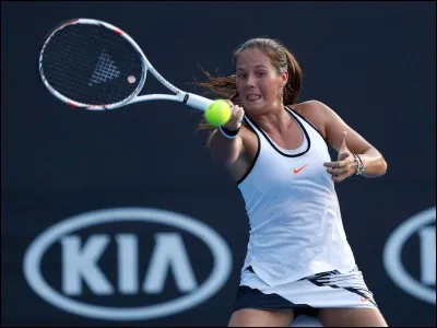 Qui est cette joueuse de tennis ?