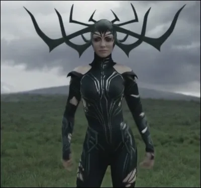 Qui joue le r&ocirc;le d'Hela dans le film "Thor : Ragnarok" ?