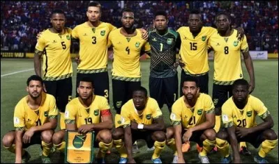 Quelle équipe a marqué le plus de buts dans la compétition ?