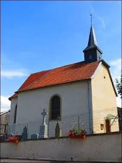 Voici l'&eacute;glise Saint-Hubert de Laneuveville-l&egrave;s-Lorquin. Village de l'ancienne r&eacute;gion Lorraine, dans le pays de Sarrebourg, il se situe dans le d&eacute;partement ...