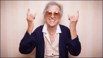 Quel conseil grand-mère donne-t-elle quand on a des aphtes ?