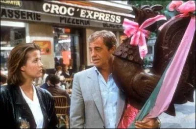 La jeune Julie face au moins jeune Bbel dans ce film