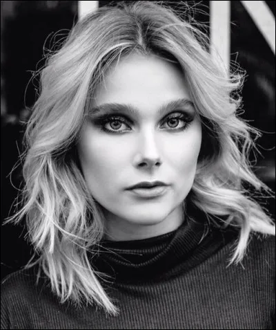 Quel est le métier de Valentina Zenere en plus de ceux d'actrice et chanteuse ?