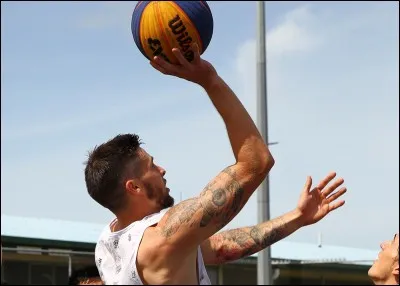 Quel sport pr&eacute;f&egrave;res-tu ?