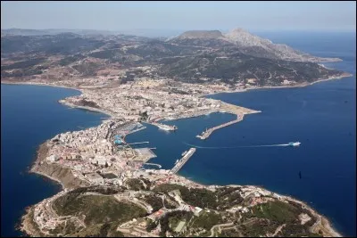 Ceuta est une ville autonome du Portugal.