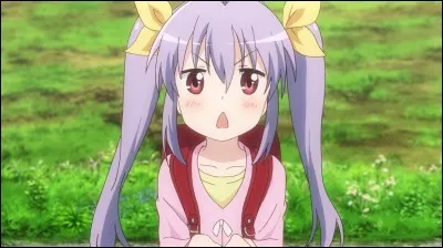 Dans "Non Non Biyori", de quel instrument de musique Renge joue-t-elle ?