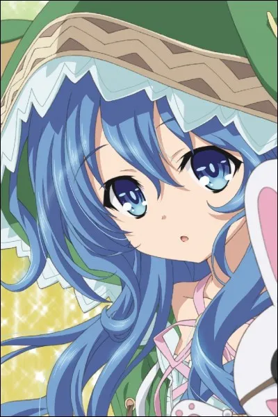 Dans "Date a live", comment s'appelle la marionnette de Yoshino ?