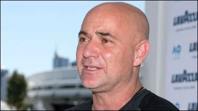 Quel sport exerçait Andre Agassi ?