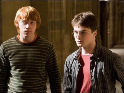 Comment Harry et Ron sont-ils arrivés à Poudlard et pourquoi ?