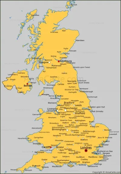 Au Royaume-Uni, il y a 2 heures de d&eacute;calage horaire avec la France