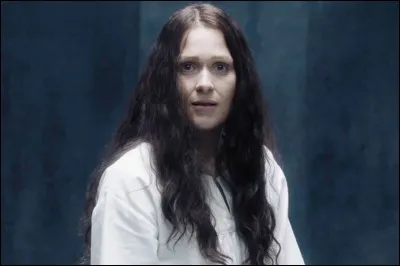 Comment se prénomme la soeur de Sherlock Holmes ?