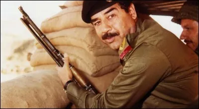 Fort de ses pétrodollars, l'Irak de Saddam Hussein, militairement surarmé attaque l'Iran le :