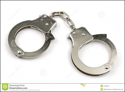 Qui chante "Les Menottes" ?