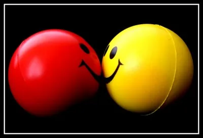 Qui chante "One Kiss" ?